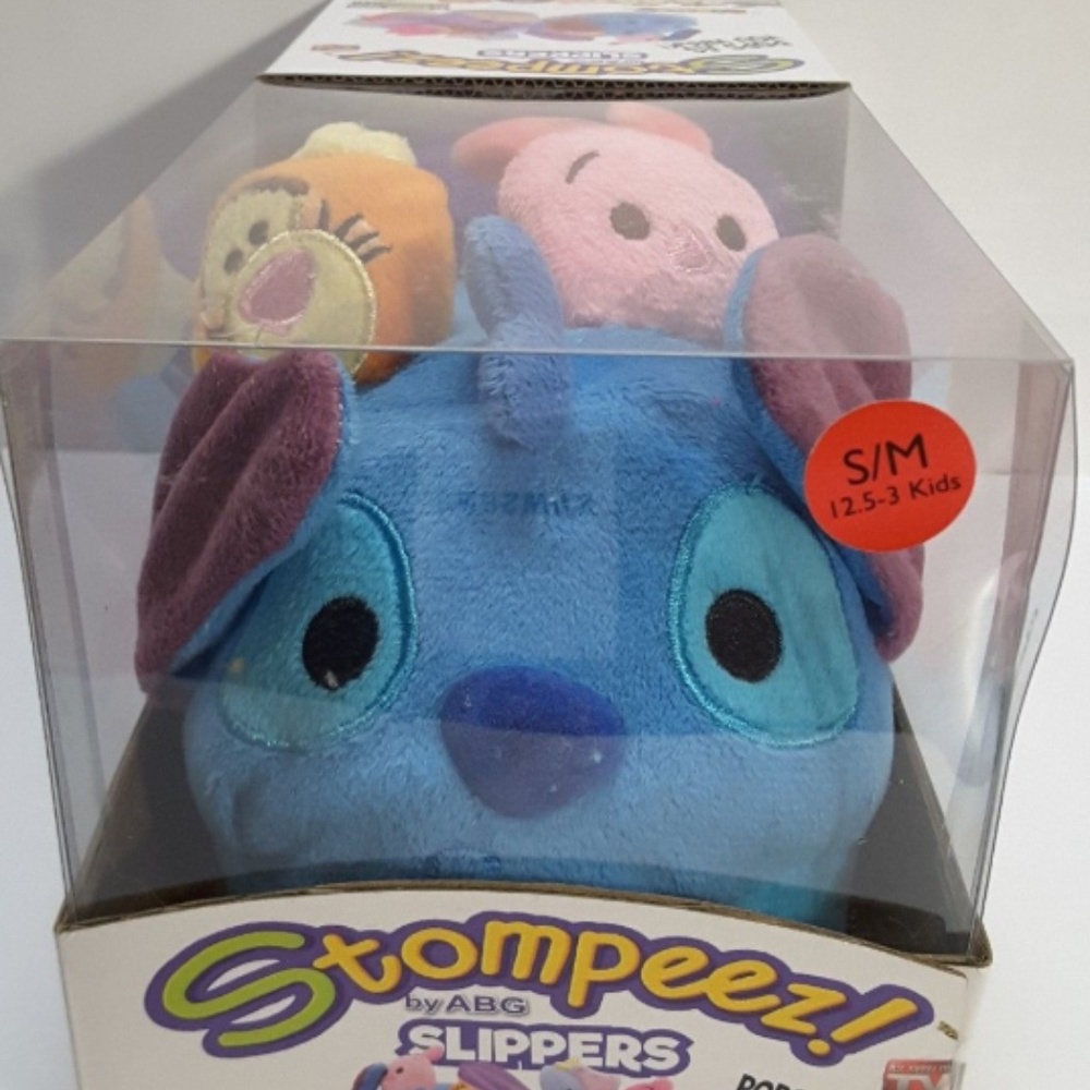 NEW Disney Eeyore Tsum Tsum Stompeez Slippers s/m